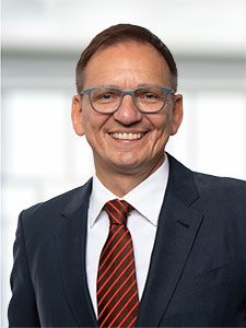 Dietmar Meier, Geschäftsleitung der Carenoble Dietmar Meier